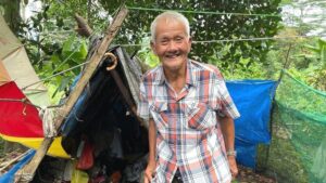 सिंगापुरका यी बृद्ध जो ३० वर्ष जंगल बसे