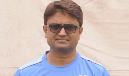 नेपाली राष्ट्रिय क्रिकेट टिमको प्रमुख प्रशिक्षकमा  मोन्टी देसाई नियुक्त