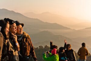 विदेशी पर्यटक नेपाल भित्रिने संख्या बढ्यो : १ महिनामा एक लाख १७ हजार आए, कुन देशबाट कति ?
