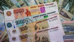 तेलको मूल्य सीमा निर्धारणका कारण रूसी राजस्व सङ्कलनमा गिरावट   