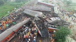 ओडिशा रेल दुर्घटना: मृत्यु हुनेको सङ्ख्या २३८ पुग्यो, उद्धार कार्य जारी   