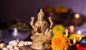 कोजाग्रत पूर्णिमा : धनधान्यकी देवी महालक्ष्मीको पूजा आराधना गरी मनाइँदै   