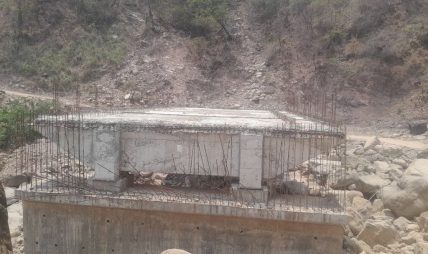 बजेट अभावमा धनगढी–खुटिया–दिपायल द्रुतमार्गमा पुल निर्माण प्रभावित   